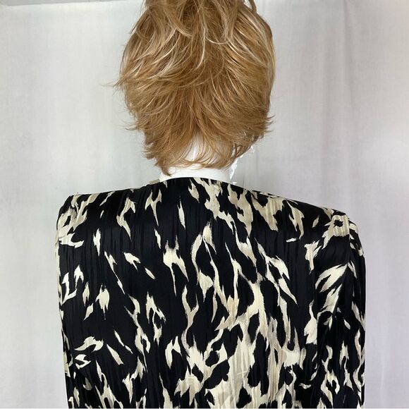 NEW Norma Walters Vintage 80’s Black Cream Silk Top & Midi Skirt Set 10 - Picture 7 of 17